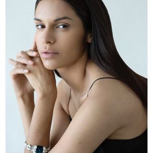 Meet your Posher, Raquel